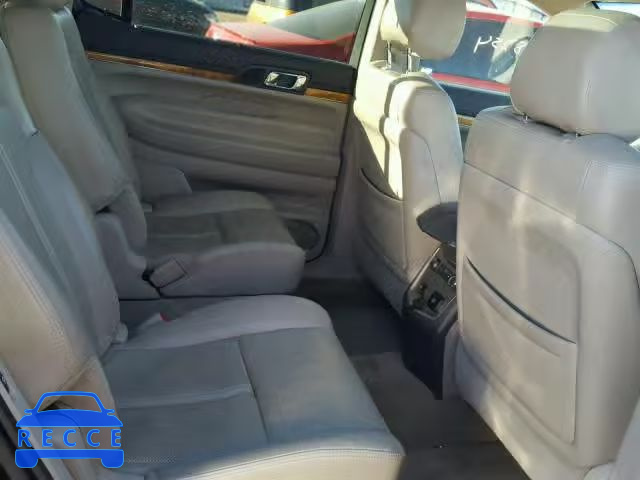 2011 LINCOLN MKT 2LMHJ5AT0BBJ53453 image 5