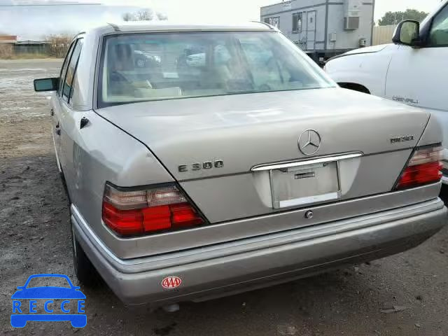 1995 MERCEDES-BENZ E 300D WDBEB31E4SC080401 image 2