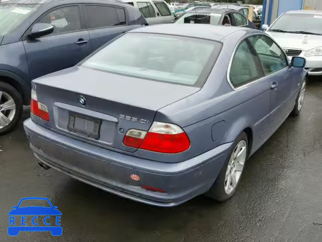 2002 BMW 325 CI WBABN334X2PG59305 Bild 3