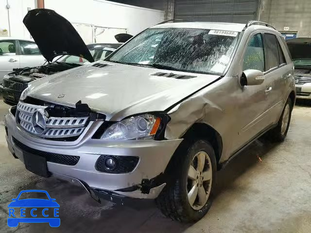 2007 MERCEDES-BENZ ML 500 4JGBB75E77A153619 зображення 1