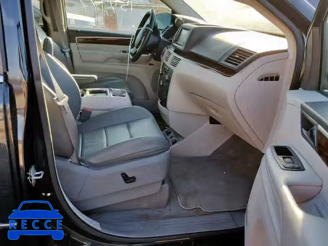 2011 VOLKSWAGEN ROUTAN SEL 2V4RW6DG8BR691115 зображення 4