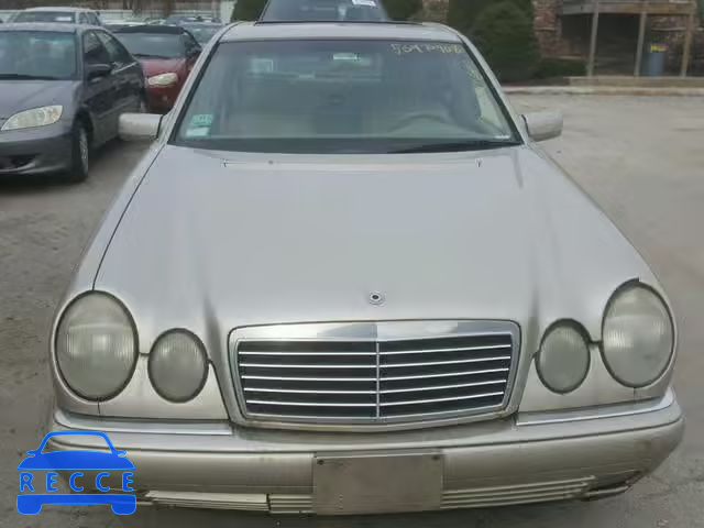 1998 MERCEDES-BENZ E 300TD WDBJF25F4WA551772 image 6