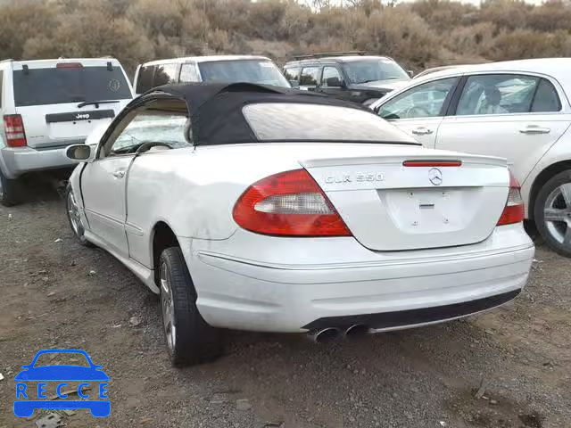 2007 MERCEDES-BENZ CLK 550 WDBTK72F47T075955 image 2