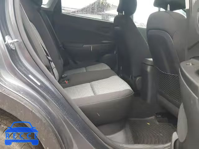 2018 HYUNDAI KONA SEL KM8K6CAA4JU130434 image 5