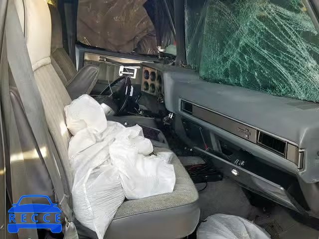 1988 CHEVROLET SUBURBAN V 1GNGV26K4JF163373 Bild 4