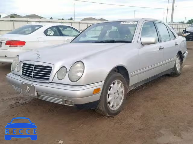 1997 MERCEDES-BENZ E 300D WDBJF20F4VA295705 Bild 1