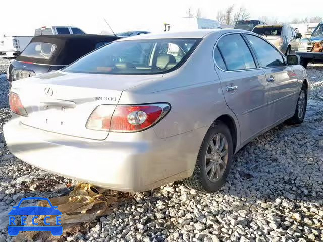 2002 LEXUS ES300 JTHBF30G420057700 image 3