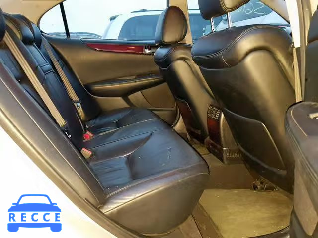 2002 LEXUS ES300 JTHBF30G420057700 image 5