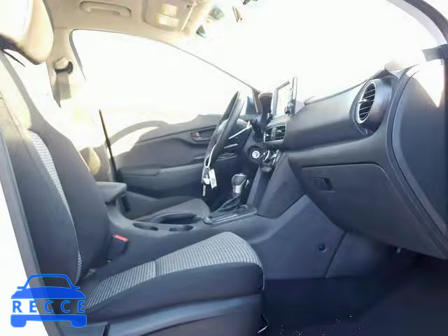 2018 HYUNDAI KONA SE KM8K12AA8JU177491 Bild 4