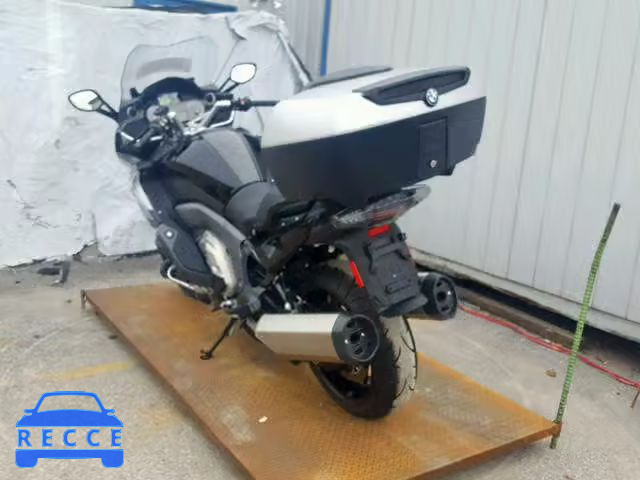 2018 BMW K1600 GT WB10F1108JZ542606 Bild 2