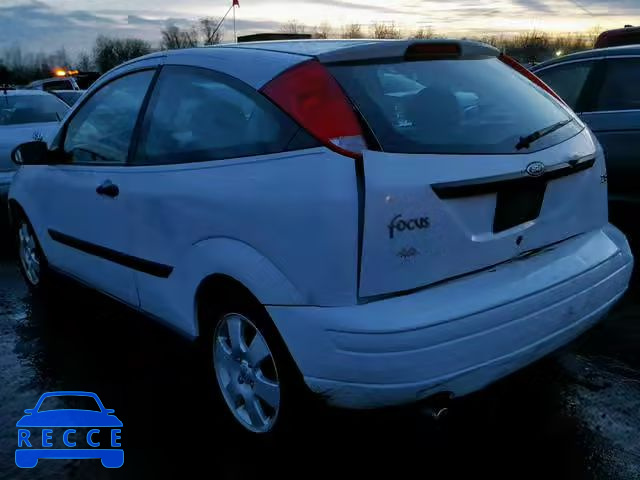 2001 FORD FOCUS ZX3 3FAHP31331R135490 image 2