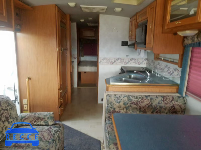 1998 STOR MOTORHOME 3FCMF53G5VJA27593 image 5