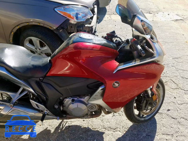 2010 HONDA VFR1200 F JH2SC6314AK000975 image 4