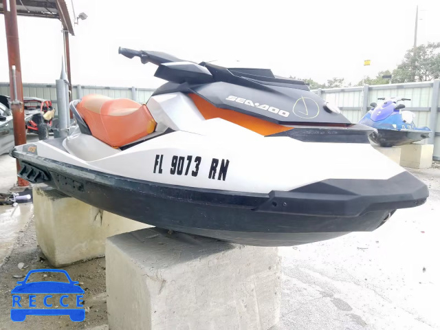 2017 SEAD JETSKI YDV52826F717 image 0