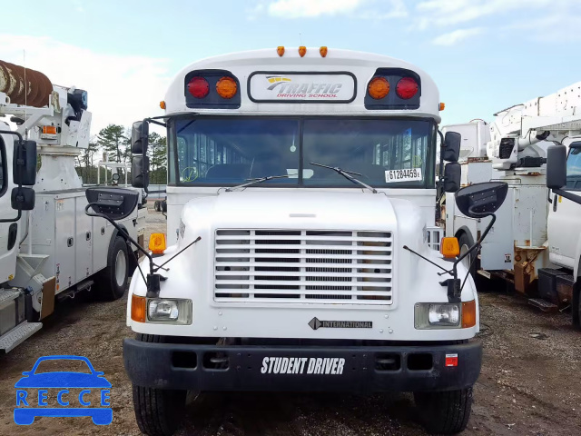 1998 INTERNATIONAL 3000 3800 1HVBBAAN9WH558033 image 8