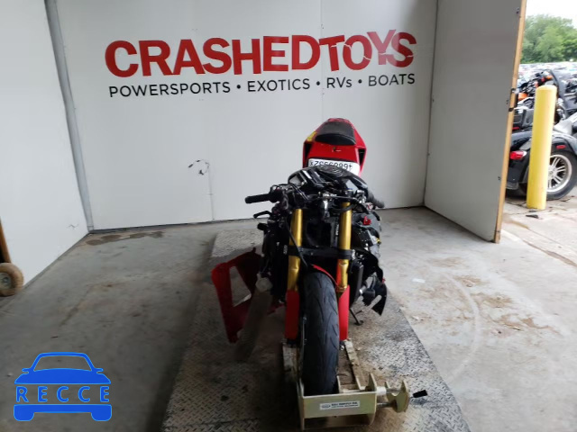 2018 HONDA CBR600 RR JH2PC40J9JK400139 Bild 1