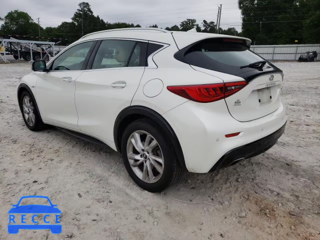 2019 INFINITI QX30 PURE SJKCH5CP2KA010566 Bild 2