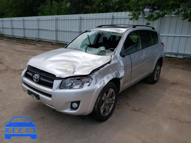 2011 TOYOTA RAV 4 JTMRF4DV8B5040075 зображення 1