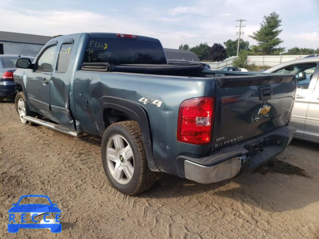 2008 CHEVROLET 1500 SILVE 1GCEK19058Z305249 image 2