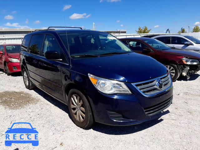 2014 VOLKSWAGEN ROUTAN SE 2C4RVABG5ER135139 image 0