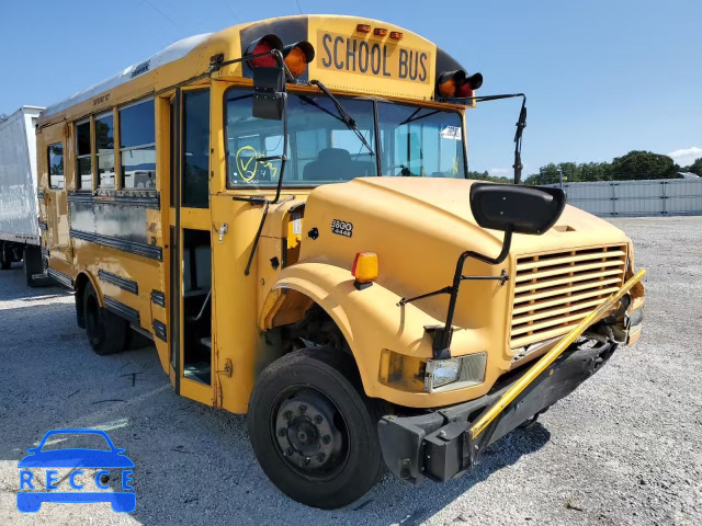 2000 INTERNATIONAL 3000 3800 1HVBBABM8YH305374 image 0
