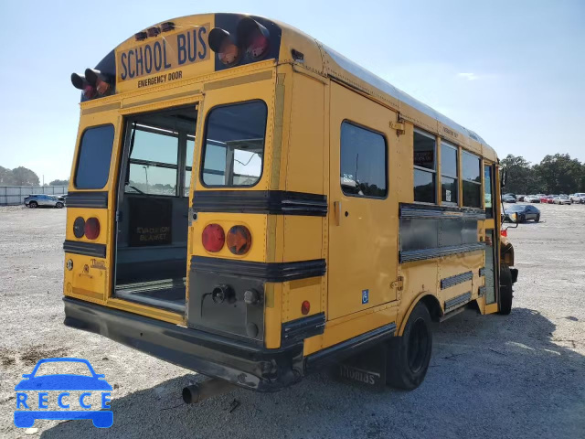 2000 INTERNATIONAL 3000 3800 1HVBBABM8YH305374 image 3