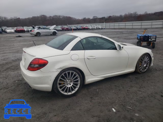 2011 MERCEDES-BENZ SLK 300 WDBWK5EA4BF240587 Bild 2