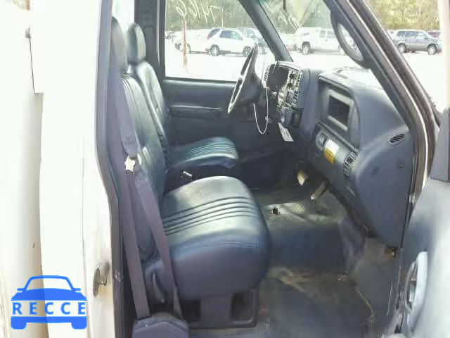2000 CHEVROLET GMT-400 1GBGC34R0YF419821 image 4