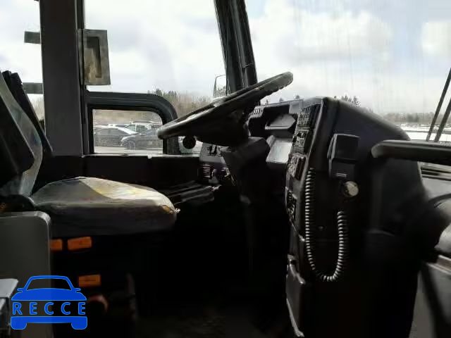 2002 PREVOST BUS 2PCH3349621014318 Bild 4