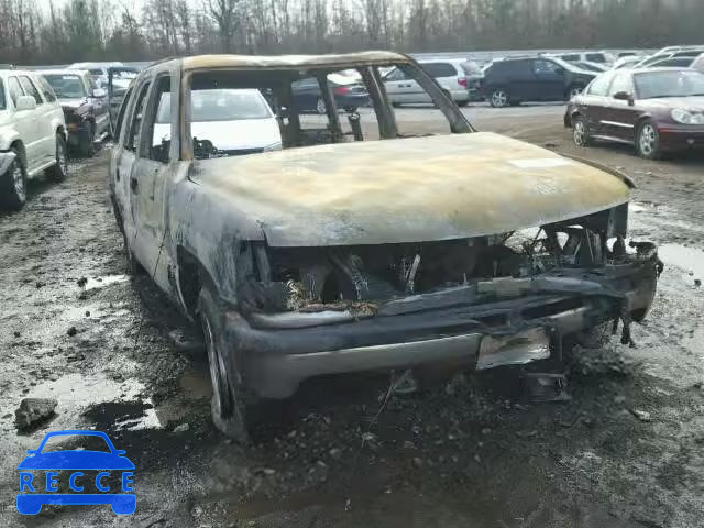 2001 CHEVROLET TAHOE 1GNEK13T61R155622 image 0