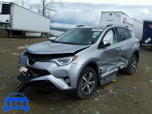 2017 TOYOTA RAV4 2T3RFREV6HW562006 Bild 1