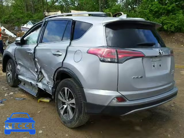 2017 TOYOTA RAV4 2T3RFREV6HW562006 Bild 2