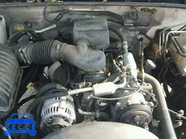 2000 CHEVROLET GMT-400 1GBGC34R4YF426609 image 6