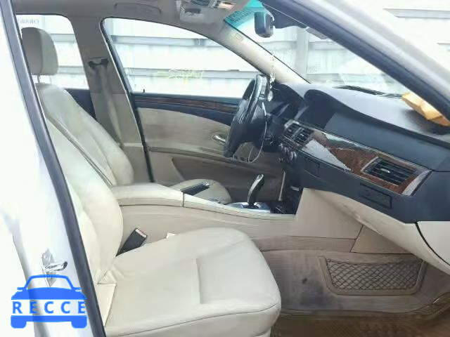 2008 BMW 528 WBANU53598CT08144 зображення 4