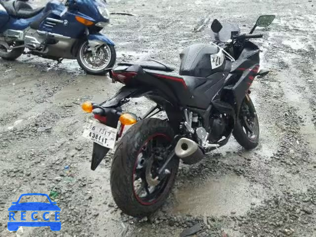 2017 YAMAHA YZFR3 MH3RH06YXHK015703 image 3