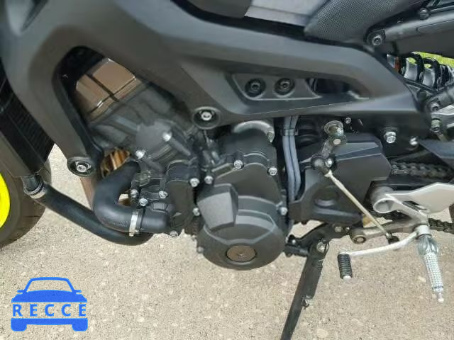 2016 YAMAHA FZ09 JYARN33E3GA010913 image 5