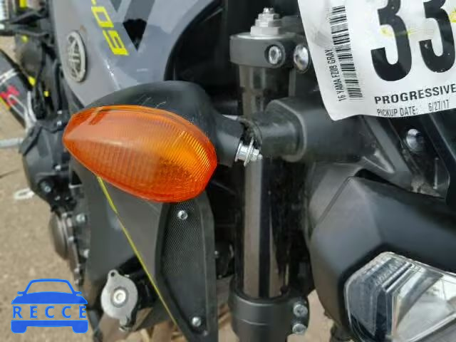 2016 YAMAHA FZ09 JYARN33E3GA010913 image 8