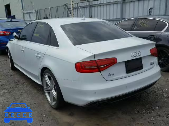 2015 AUDI A4 WAUKFCFLXFN036670 image 2