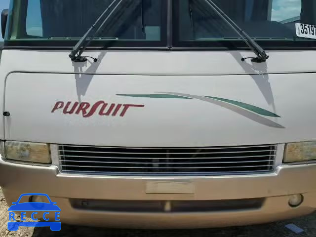 1999 CHEVROLET P30 1GBJP37J2X3301527 image 6