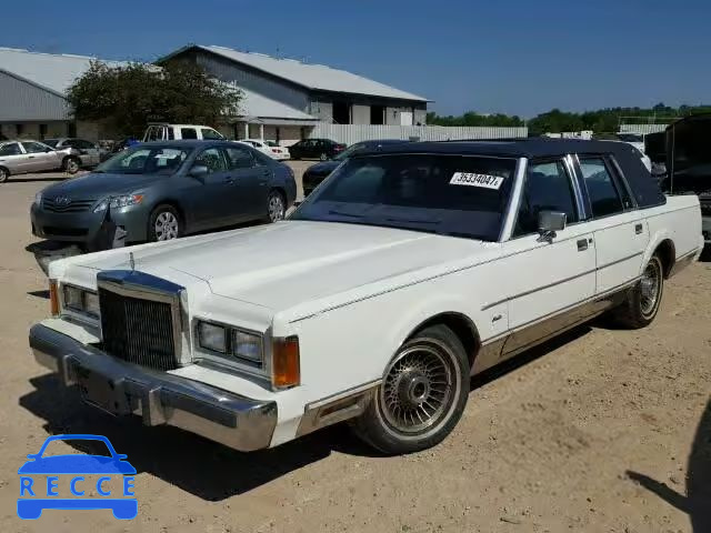 1989 LINCOLN TOWN CAR 1LNBM82F3KY724889 зображення 1