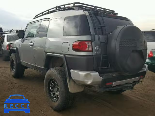2011 TOYOTA FJ CRUISER JTEBU4BF1BK107812 image 2