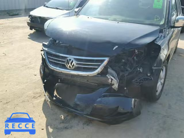 2010 VOLKSWAGEN ROUTAN SEL 2V4RW6DX3AR407517 image 8