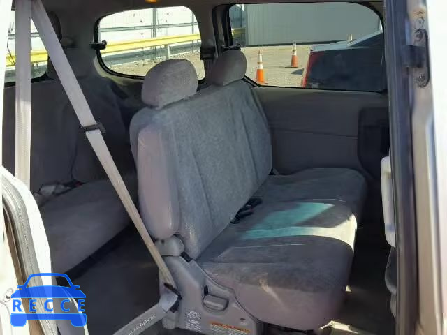 2000 NISSAN QUEST 4N2XN11T5YD832000 image 5