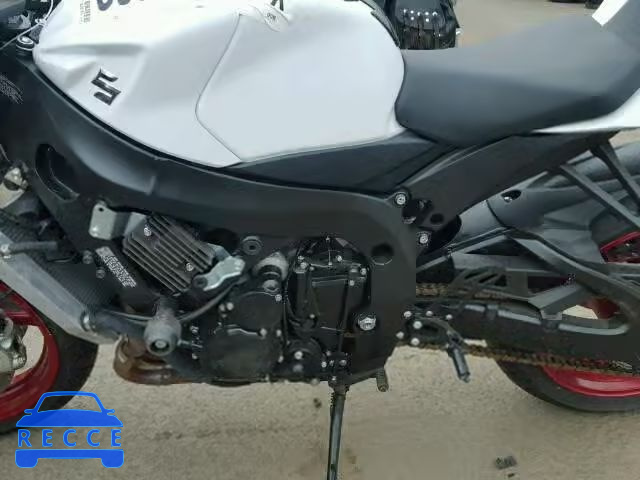 2017 SUZUKI GSX-R750 JS1GR7MA3H2101799 image 6