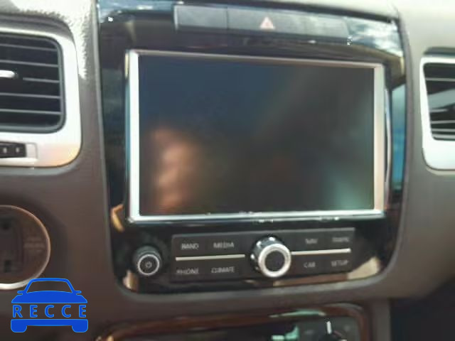 2013 VOLKSWAGEN TOUAREG V6 WVGEF9BP4DD003898 image 8