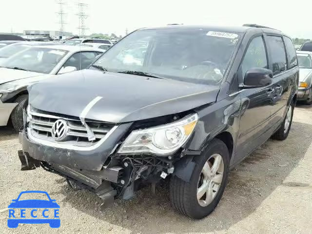 2011 VOLKSWAGEN ROUTAN 2V4RW3DG0BR643400 image 1