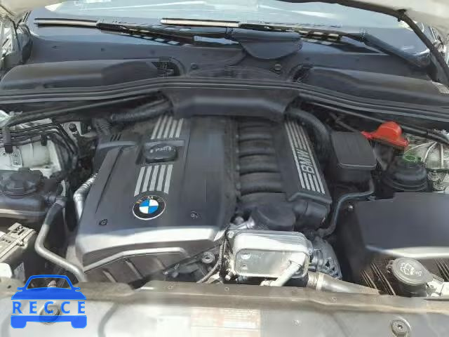 2010 BMW 528 WBANU5C59AC365451 Bild 6