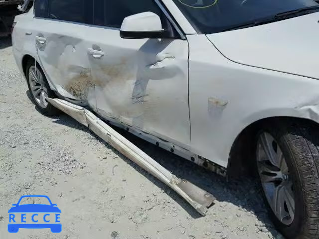 2010 BMW 528 WBANU5C59AC365451 Bild 8