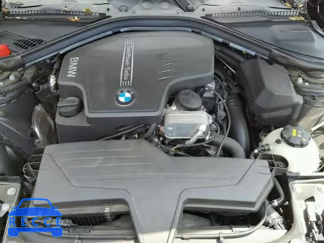 2016 BMW 328 WBA8E9G52GNT85310 Bild 6