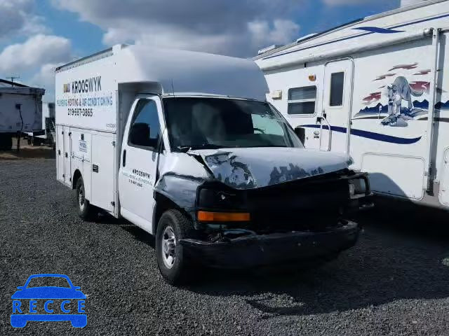 2005 CHEVROLET EXPRESS CU 1GBHG31U951110889 image 0